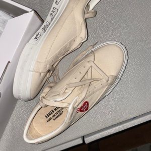HUMAN MADE CANVAS SNEAKER